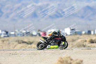 media/Dec-07-2025-CVMA (Sun) [[3e7d2de5dc]]/Race 10-Formula 40 Open/